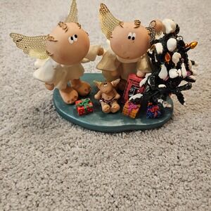 Vintage Russ Berrie Angel Cheeks Christmas Figurine Scene 22031 3 Angels Tree